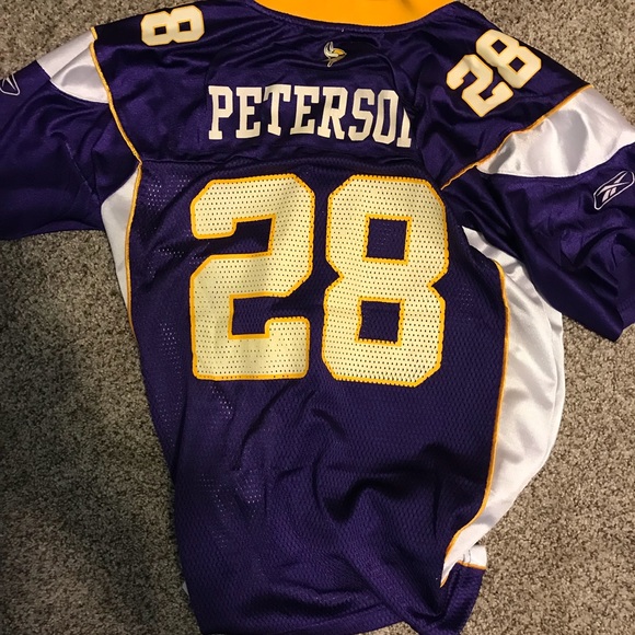 Adrian Peterson Jersey Youth - Picture 2 of 3